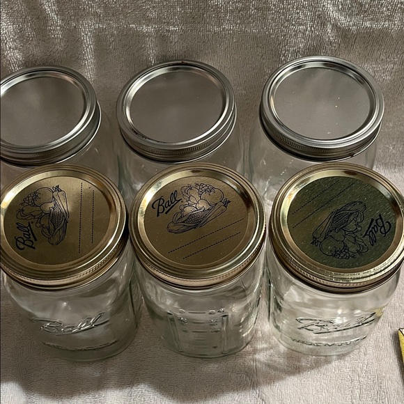 6 wide mouth canning jars - Picture 4 of 4